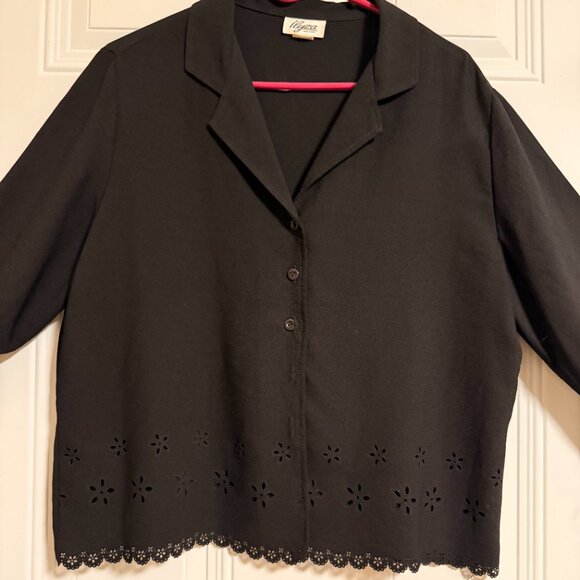 Iliza New York black cropped button-front blouse chic fairy whimsy SZ XL - Picture 7 of 7
